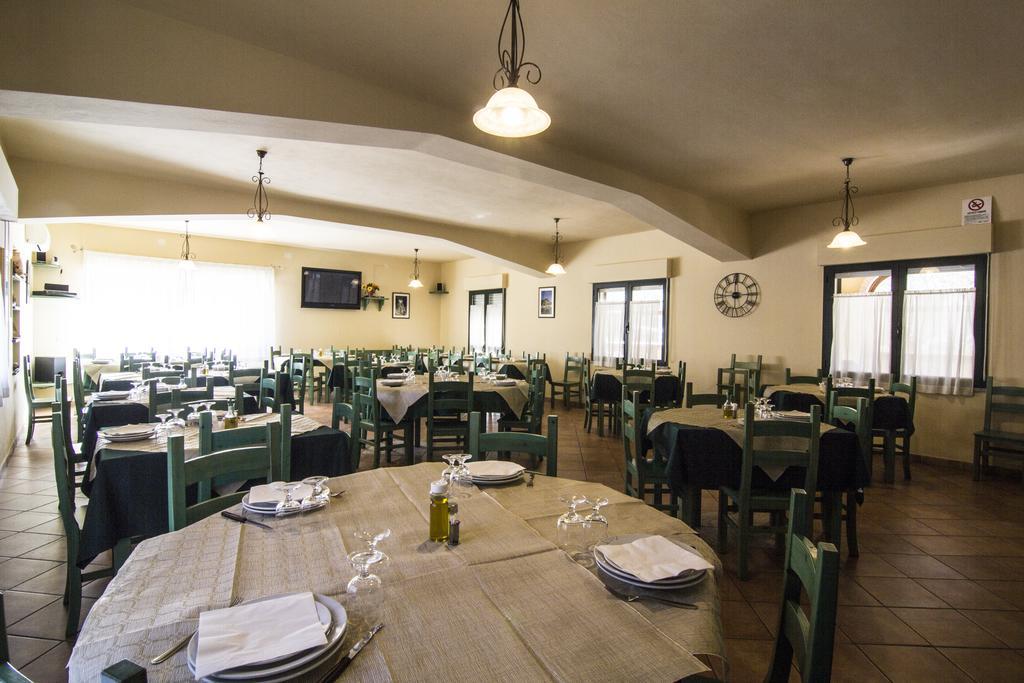 Agriturismo Sa Rocca Iglesias Eksteriør billede